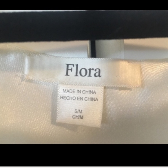 Flora Nikrooz Robe - Picture 2 of 4